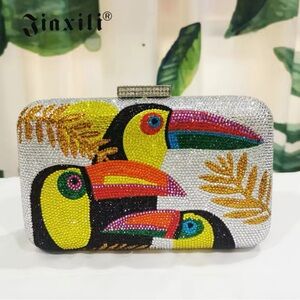 Kiki Tucan clutch